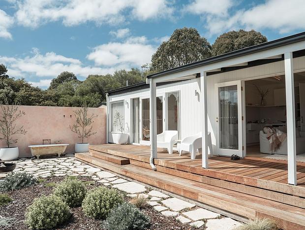 Photo 23 for The Bushfield Villa