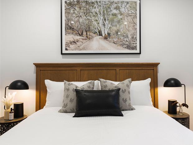 Photo 16 for Avondale Luxe Country Retreat