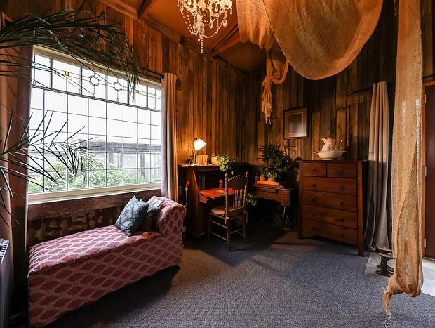 Photo 5 for Deep Earth Sanctuary: Writers' Retreat.