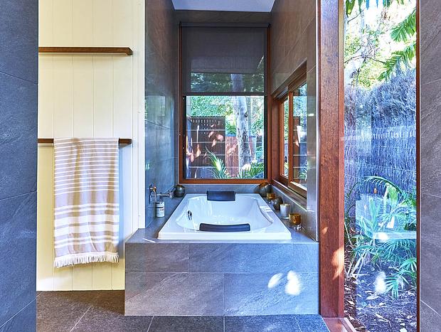 Photo 4 for Beachfront Bungalow: exclusive luxe hideaway & pet-friendly!