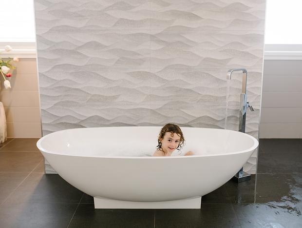 Photo 21 for Lovely Lakeside Luxury