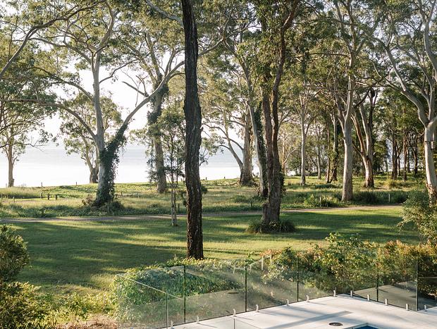 Photo 34 for Lovely Lakeside Luxury