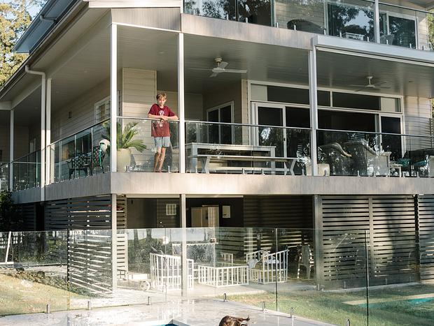 Photo 11 for Lovely Lakeside Luxury