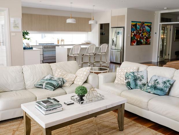 Photo 9 for Lovely Lakeside Luxury