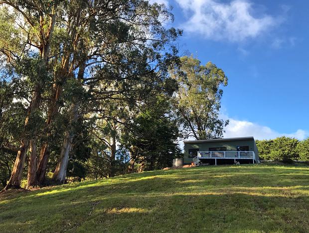 Photo 4 for Whitehawks Cottage in the Otways