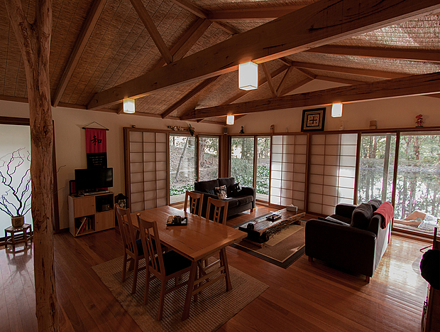 Photo 3 for Now and Zen