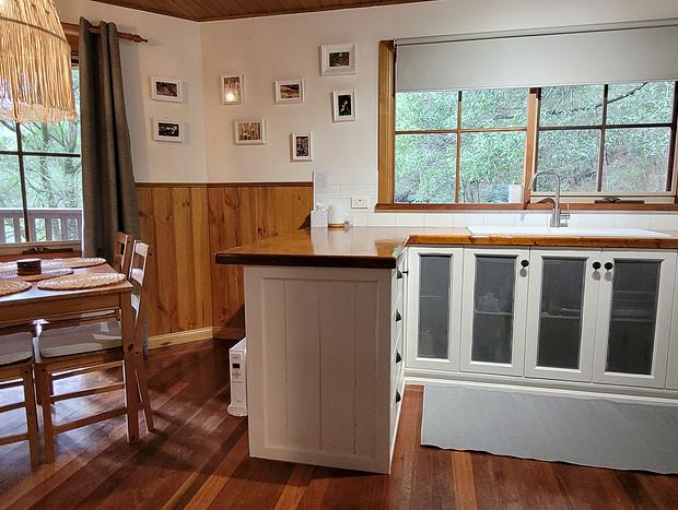 Photo 4 for Blackwood Cottage - Solitude In The Apollo Bay Hills