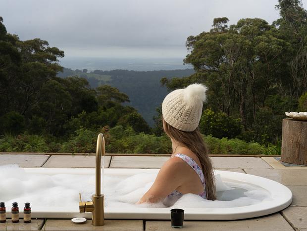 Photo 16 for Bubble Baths and Starry Skies