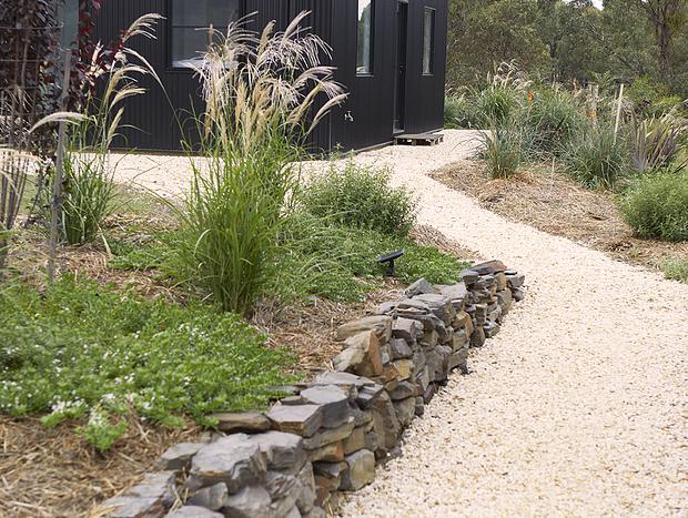 Photo 20 for Ironbark Maldon, with outdoor spa and forest views