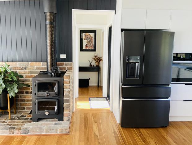 Photo 8 for Peaceful Retreat - Country Views, wood fire, Pet Friendly