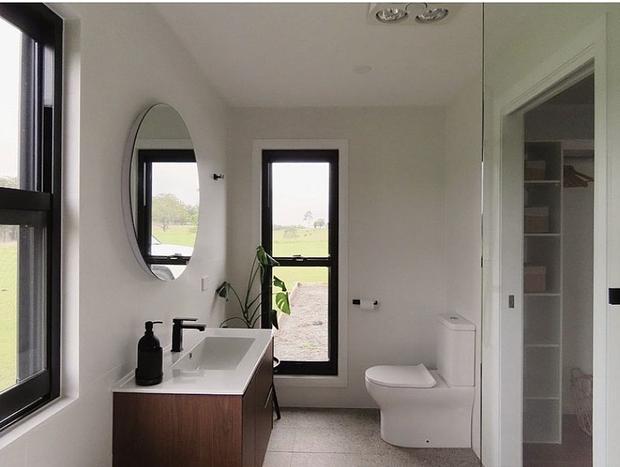 Photo 18 for Peaceful Retreat - Country Views, wood fire, Pet Friendly