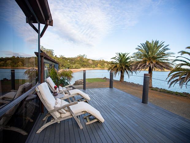 Photo 4 for Beachfront living at The Pad