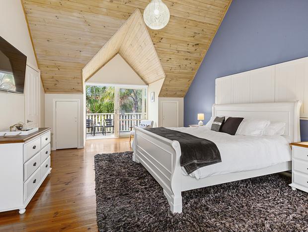 Photo 15 for Sorrento Rockpool and Spa - The Ultimate Coastal Haven