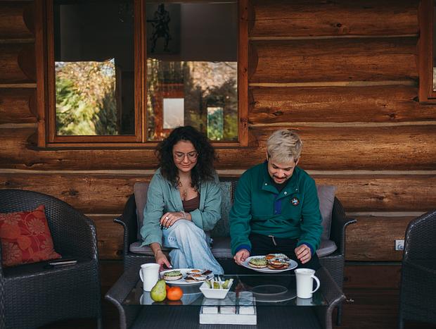 Photo 17 for Autumn getaway in a cosy Log Cabin