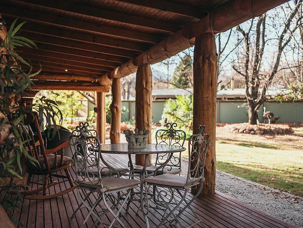 Photo 16 for Autumn getaway in a cosy Log Cabin