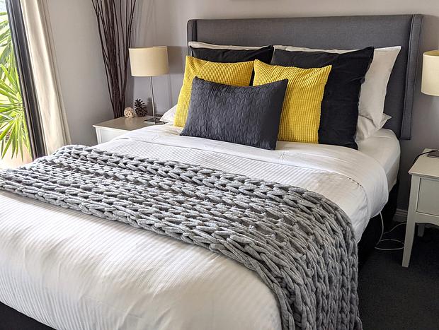Photo 14 for Abercrombie Ridge - Lux BARN and Spa Retreat - Pet-friendly