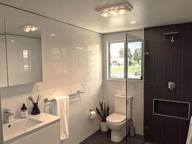 Photo 11 for Abercrombie Ridge - Lux LODGE and Spa Retreat - Pet-friendly