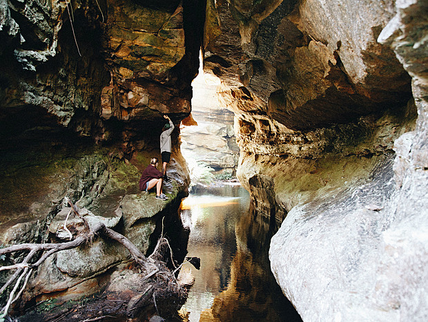 Walls Cave Track