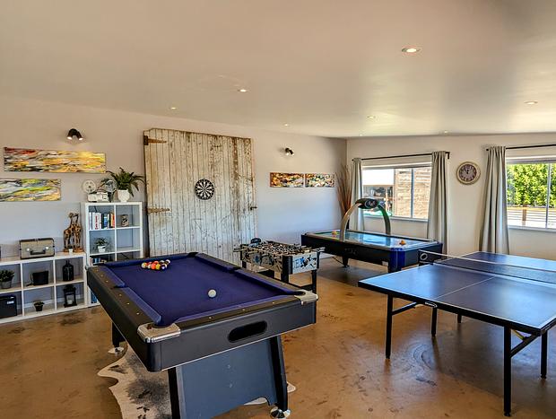 Photo 64 for Abercrombie Ridge - Lux LODGE and Spa Retreat - Pet-friendly