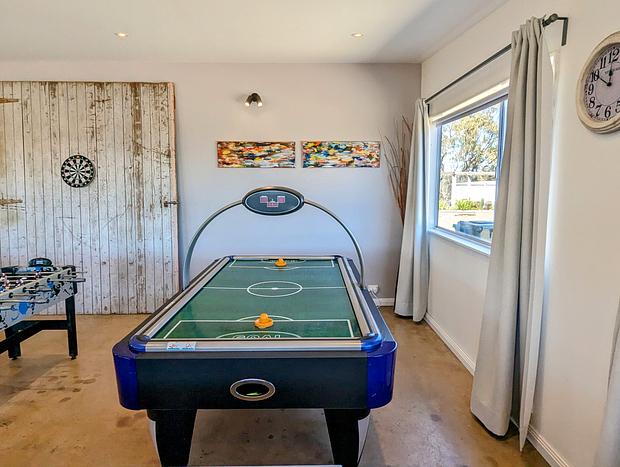 Photo 97 for Abercrombie Ridge - Lux PROPERTY and Spa Retreat - Pet-friendly
