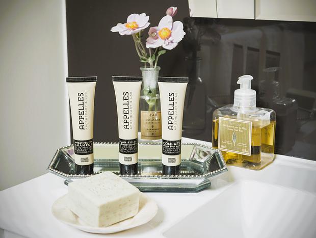 Photo 5 for Little Violet - gourmet getaway for 2