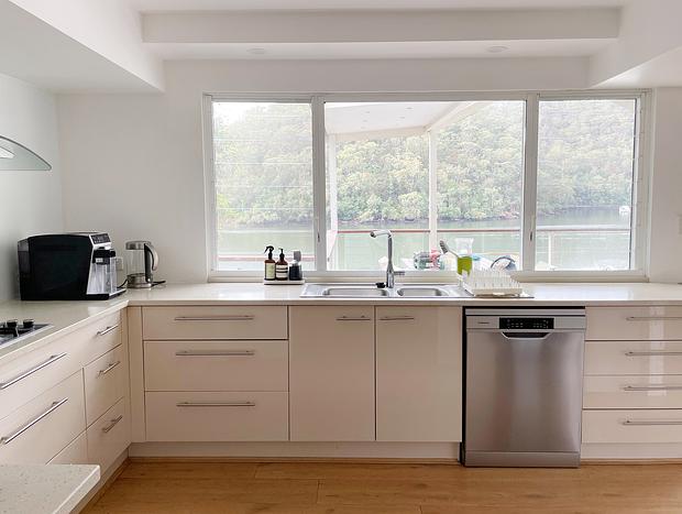 Photo 16 for NINE, Berowra Waters waterfront property w hot tub