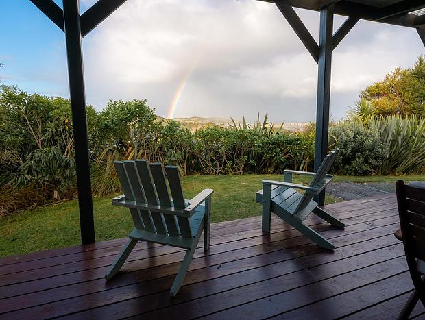 Photo 11 for La Mar Cabin …. a Matakana Coast ocean view retreat