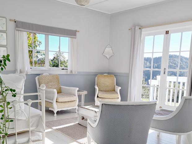 Photo 4 for Boutique Orchard Cottage with Outdoor Baths