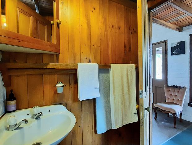 Photo 12 for Muckleford Forest Cottage - Quiet bush stay with dam, pizza oven & wood fire