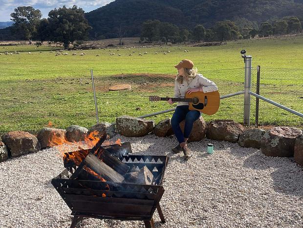 Photo 4 for “Greenmore Hut” country escape in the hills near Mudgee!