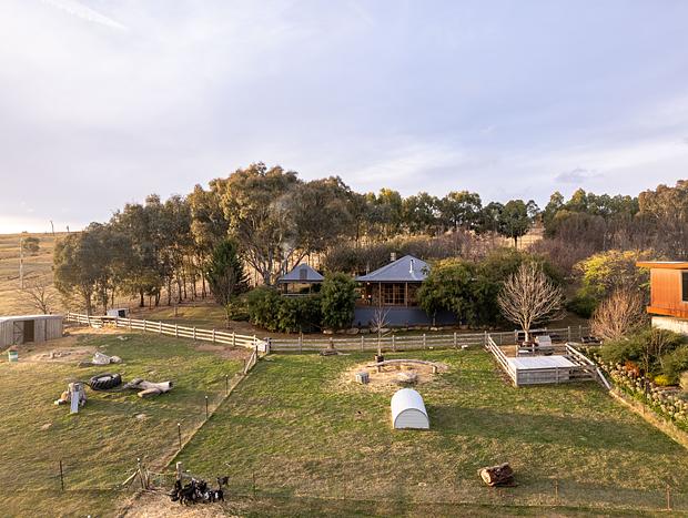 Photo 33 for A Mansfield Scenic Cottage Farm Stay