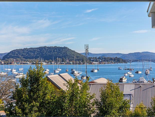 Photo 17 for 'Hideaway Bayside' by HolidayCo.