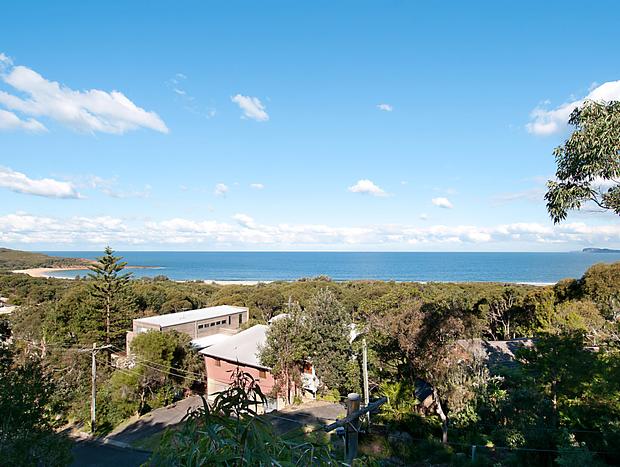 Photo 8 for 'The Chalet at Putty Beach' by HolidayCo.