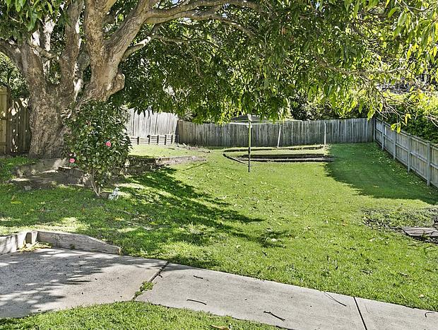 Photo 12 for 'Classic Cottage on the Bay' by HolidayCo.