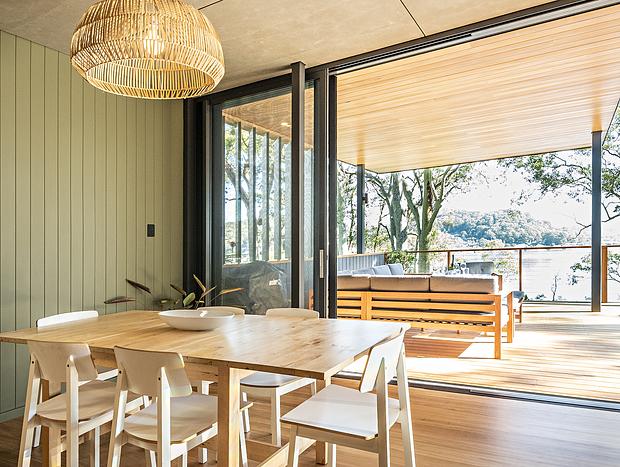 Photo 12 for 'Fantastic Waterfront Beach House' by HolidayCo.