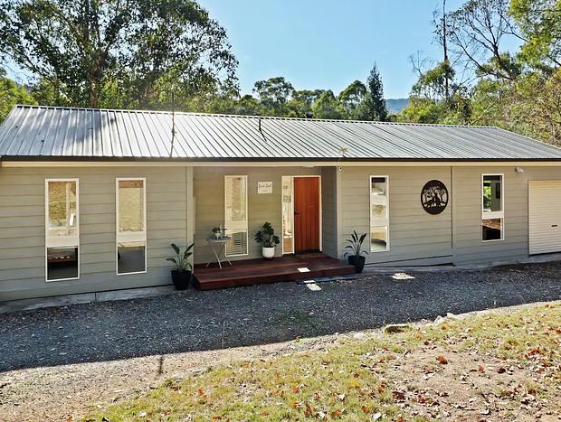 Photo 10 for River Rest Merrijig - relaxing riverfront retreat near base of Mt Buller