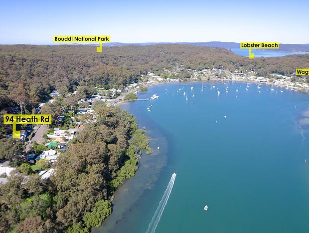 Photo 30 for 'Pretty Beach Bay Vista' by HolidayCo.