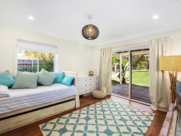 Photo 8 for 'Tofua - Absolute Waterfront' by HolidayCo.
