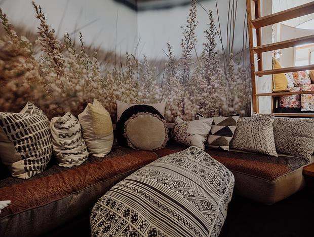 Photo 14 for The Sensational Snowgum Spa Chalet