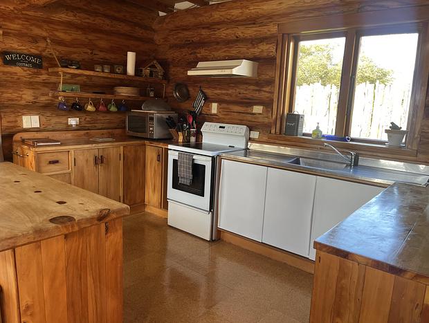 Photo 14 for Tree Hut Cottage - Near Masterton