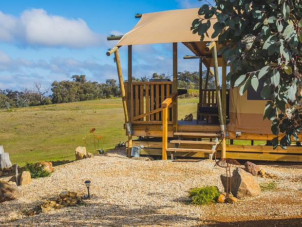 Photo 20 for Tranquil Off-Grid Hideaway