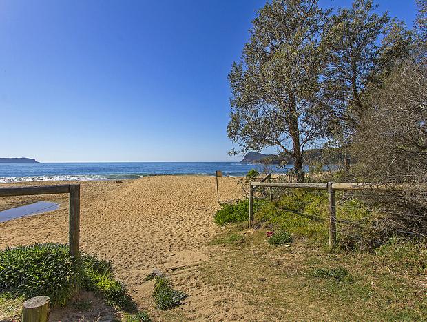 Photo 20 for Beach Point