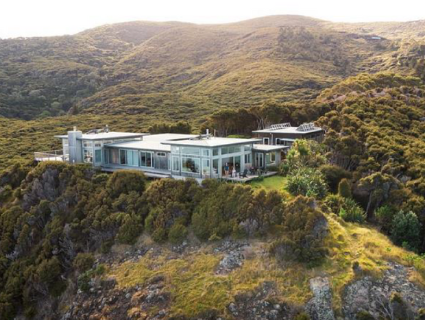 Photo 22 for XSPOT - Off-grid Cliff Top Apartment For Two in 4WD Location