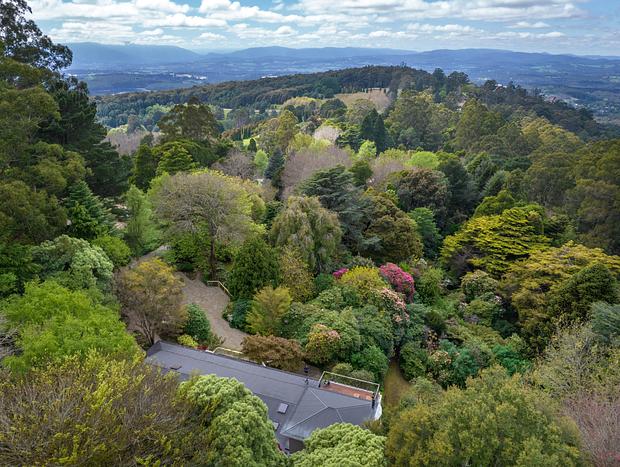 Photo 11 for Historic Woolrich House - Olinda sleeps 10