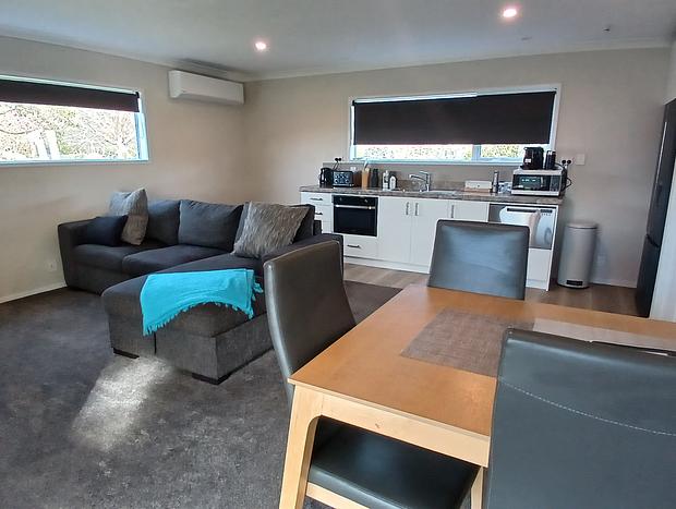 Photo 5 for Cute Modern Guest Cottage on Rural Setting