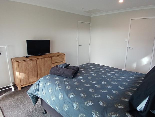 Photo 7 for Cute Modern Guest Cottage on Rural Setting