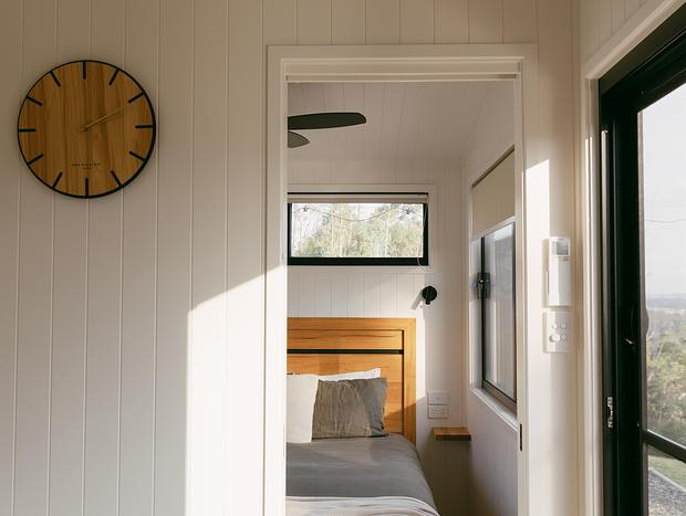 Photo 12 for Luxury Tiny Home With Valley Views