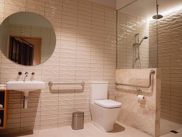 Photo 14 for Teulu House - Luxury Retreat in Nungurner