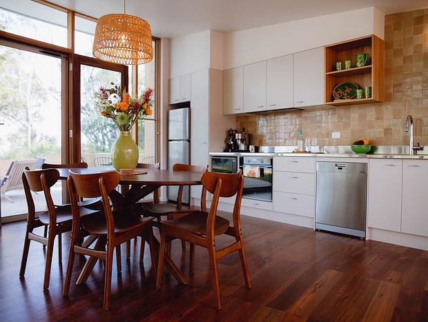 Photo 7 for Teulu House - Luxury Retreat in Nungurner