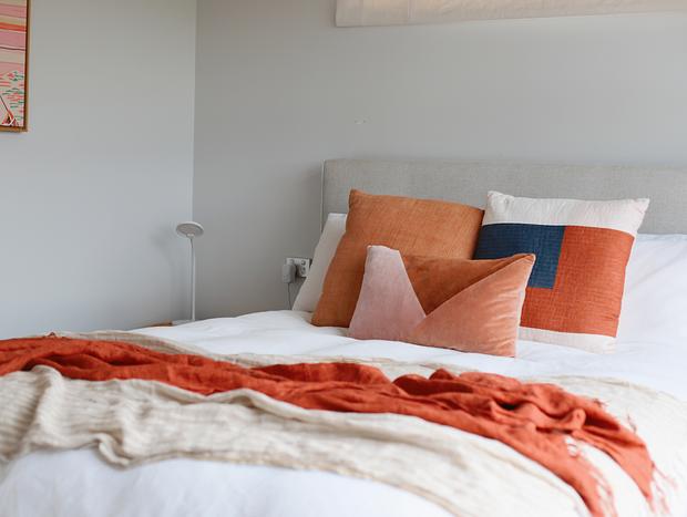 Photo 21 for Mountain Retreat - cosy escape with incredible views